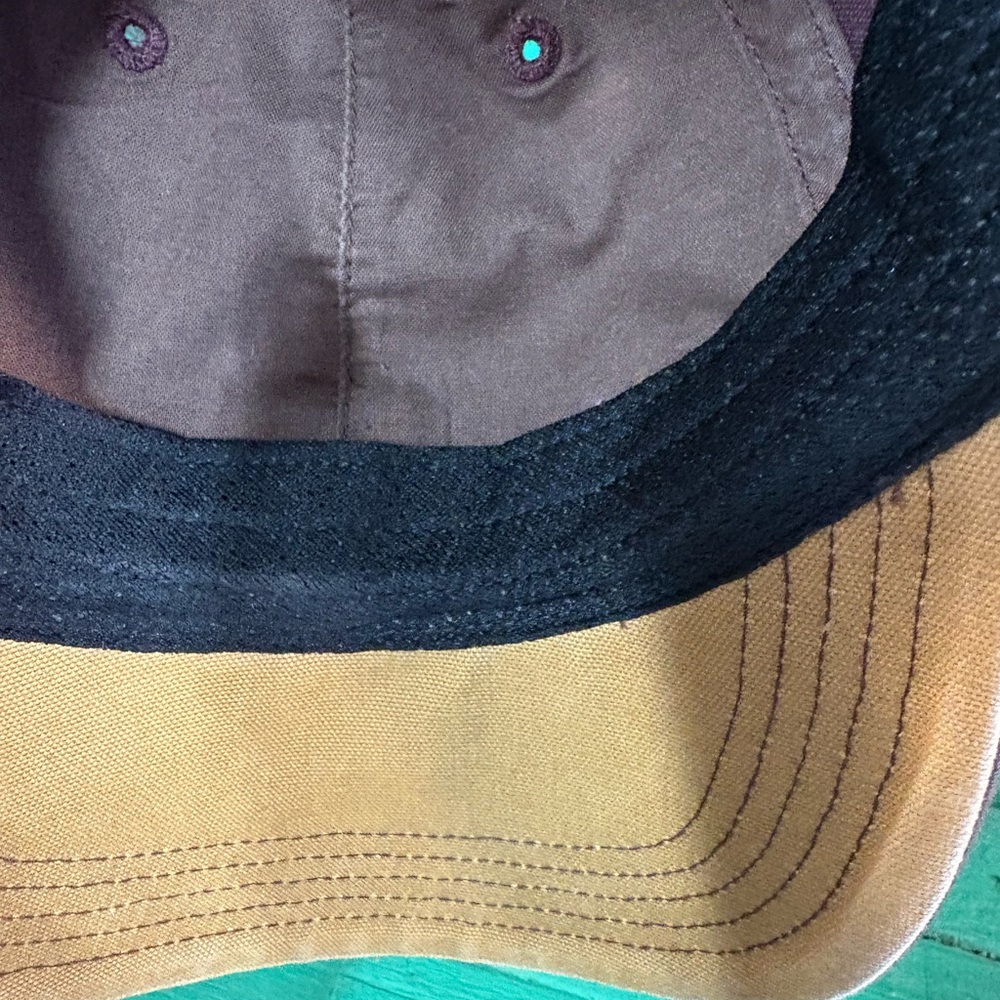 Carhartt Dark Brown Cap - Picture 10 of 12